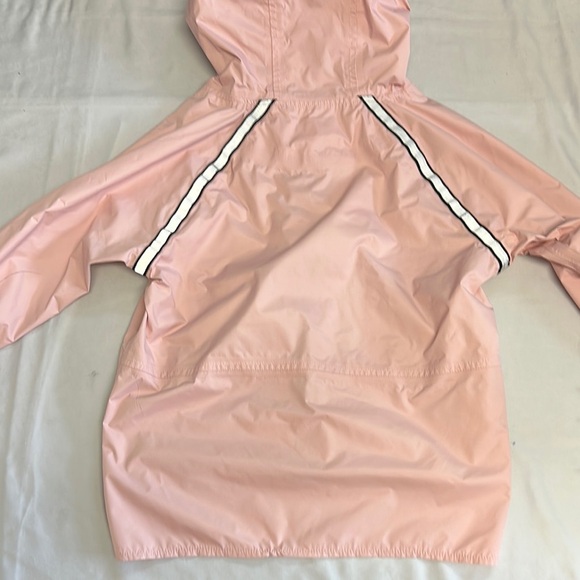 Agoo - Pink Hooded Raincoat with Full-Length Zipper - Picture 6 of 6